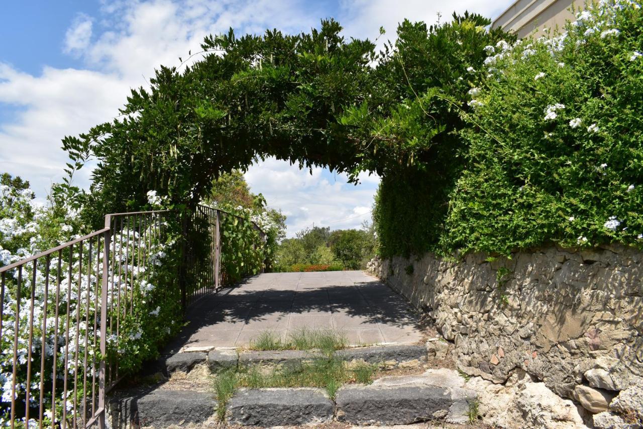 Vecchia Dimora Resort Centuripe Eksteriør billede